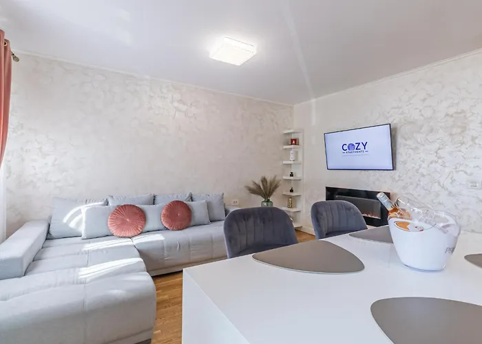 Cozy Premium - Coresi Mall